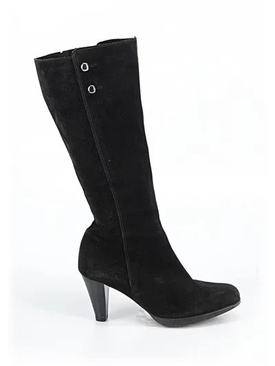 Pre-owned La Canadienne Boots In Black