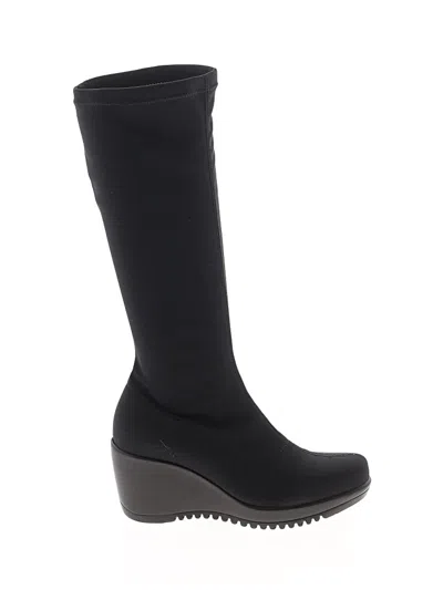 Pre-owned La Canadienne Boots In Black