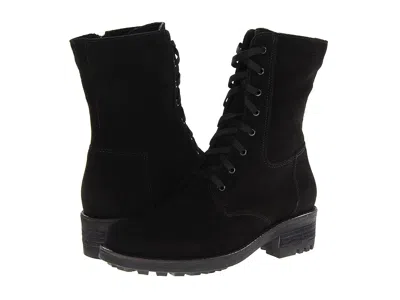 La Canadienne Carolina In Black