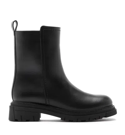 La Canadienne Dynamite Shearling Lined Leather Bootie In Black