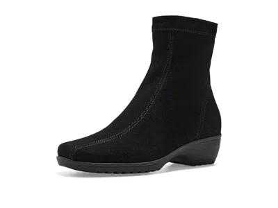 La Canadienne Esprit Women's Boots Black: 5.5 M (b), Suede