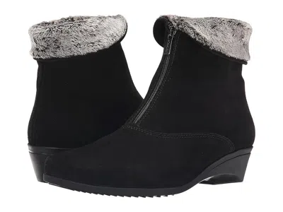 La Canadienne Evitta In Black