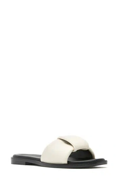 La Canadienne Farrah Slide Sandal In White