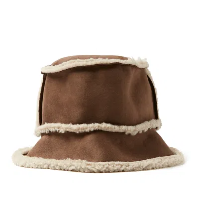 La Canadienne Hallows Bucket Hat In Brown
