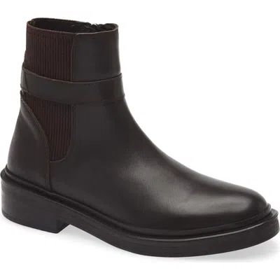 LA CANADIENNE LA CANADIENNE LILY CHELSEA BOOT