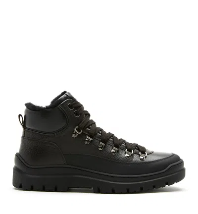 La Canadienne Lodanos Men's Pebble Leather Boot In Black