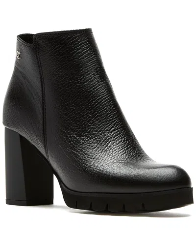 La Canadienne Maya Waterproof Leather Boot In Black