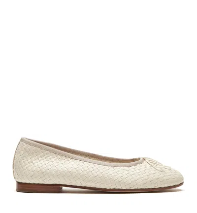 La Canadienne Pace Woven Leather Flat In Neutral