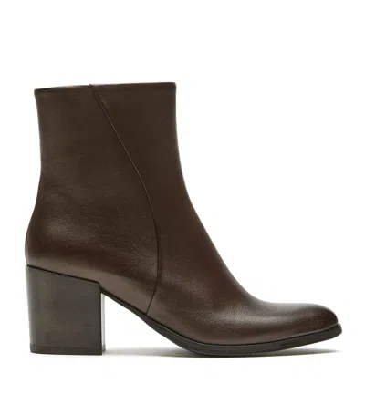 La Canadienne Tact Leather Heeled Bootie In Brown