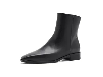 La Canadienne Tundra Women's Boots Black: 6 M (b), Leather