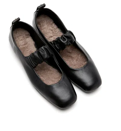 La Canadienne ?variant=44385898430601&country=us In Black