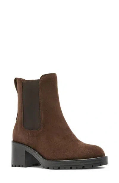 La Canadienne Waffle Leather Chelsea Boot In Brunette Suede