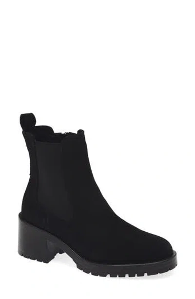 La Canadienne Wave Lug Sole Chelsea Boot In Black