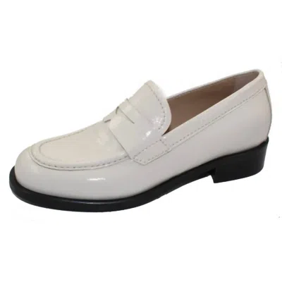 La Canadienne Women's Dominic Loafer In Light Beige In Multi