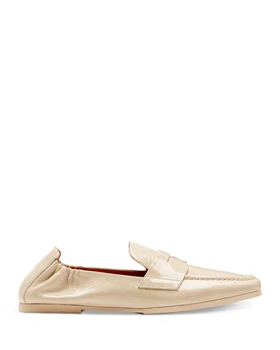 La Canadienne Kitson Crushed Leather Loafer In Neutral