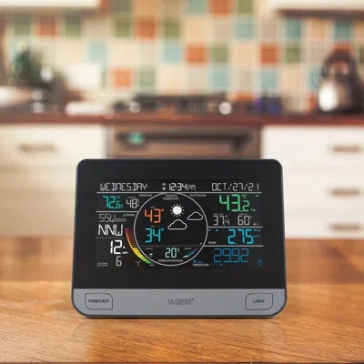 La Crosse Technology Wireless Wifi Professional Weather Station