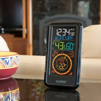 La Crosse Technology Wireless Wind & Weather Station With Breeze Wind Sensor