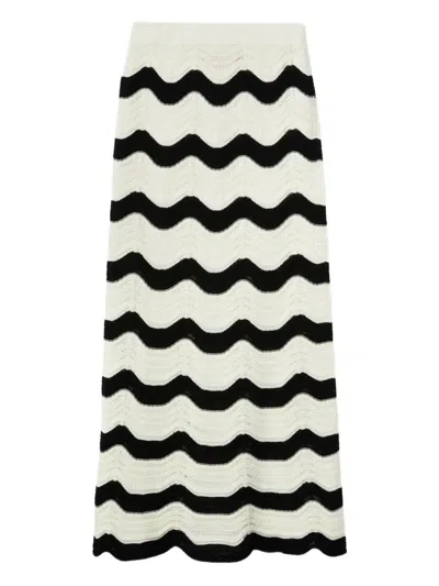 La Doublej Chevron Skirt In Black