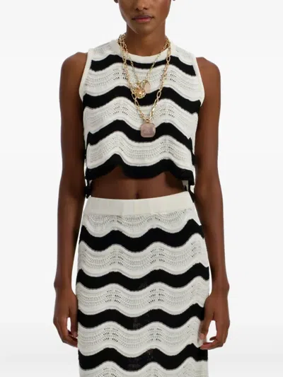 La Doublej Wave-pattern Knitted Top In White