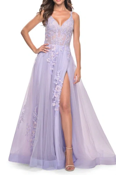 La Femme A-line Tulle Prom Dress With Scattered Lace Applique In Lavender