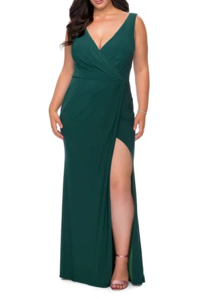 La Femme Jersey Plus Size Dress With V-neckline And Slit In Dark Emerald