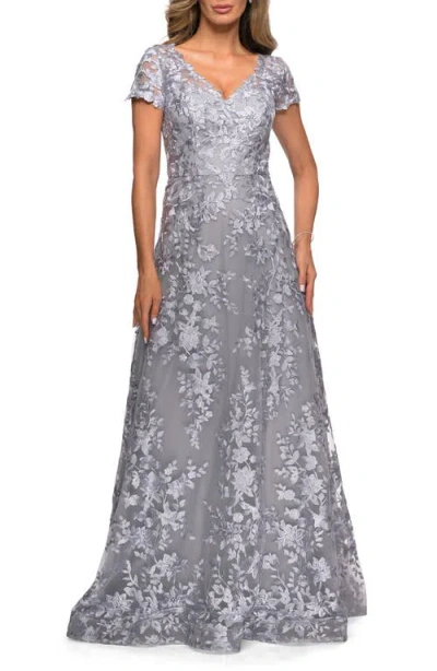 La Femme Long Lace Evening Dress With Cap Sleeves In Platinum