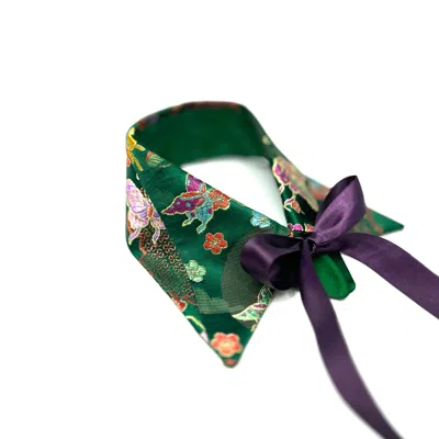 La Femme Mimi Women's Green Silk Brocade Zerowaste Collar