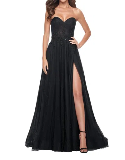 La Femme Ruched Illusion Bodice Sweetheart Prom Dress In Black