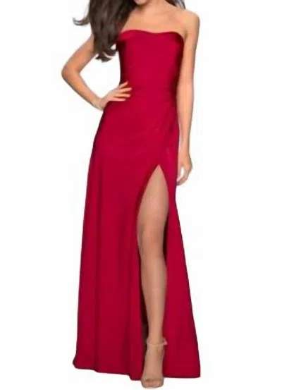 La Femme Strapless Gown In Burgundy In White