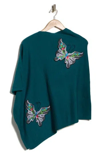 La Fiorentina Butterfly Embroidered Poncho In Green