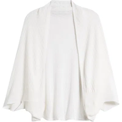 La Fiorentina Cocoon Honeycomb Stitch Batwing Sleeve Ruana In White