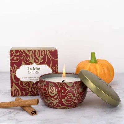 La Jolie Muse Cinnamon Pumpkin Scented Jar Candle In Red