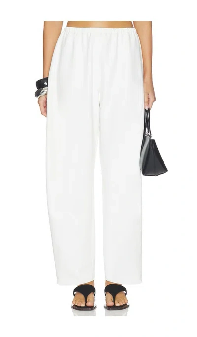 La Ligne Barrel Leg Colby In White