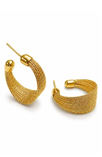La Meno Mesh Hoop Earrings In Gold