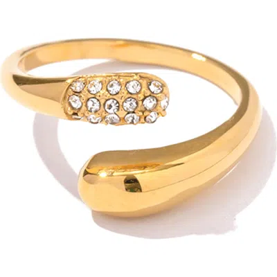 La Meno Pavé Bypass Ring In Gold