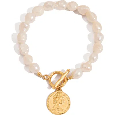 La Meno Pearl Coin Bracelet In Gold