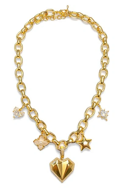 La Meno Sweetheart Charm Necklace In Gold
