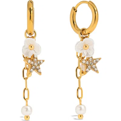 La Meno Twinkle Star Huggie Hoop Earrings In Gold