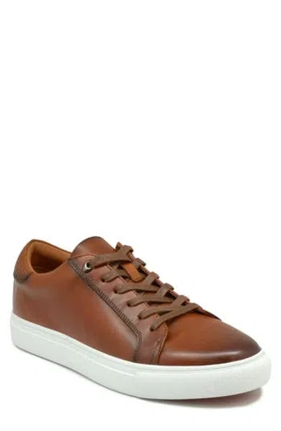 La Milano Pedro Low Top Sneaker In Tan