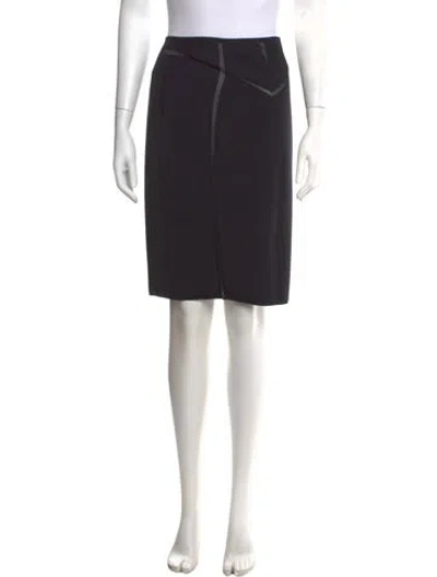 Pre-owned La Perla Knee-length Skirt In Black