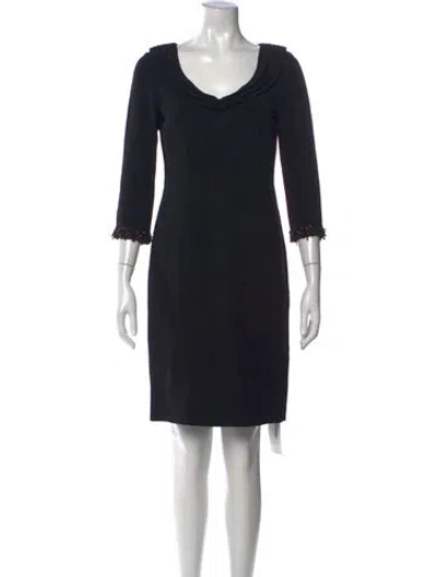 Pre-owned La Perla V-neck Knee-length Dress In Black