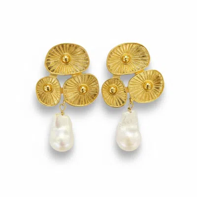 La Pluie Jewellery Women's Gold / White Raggio Earrings In Gold/white