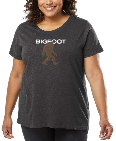 LA POP ART PLUS SIZE BIGFOOT WORD ART T-SHIRT