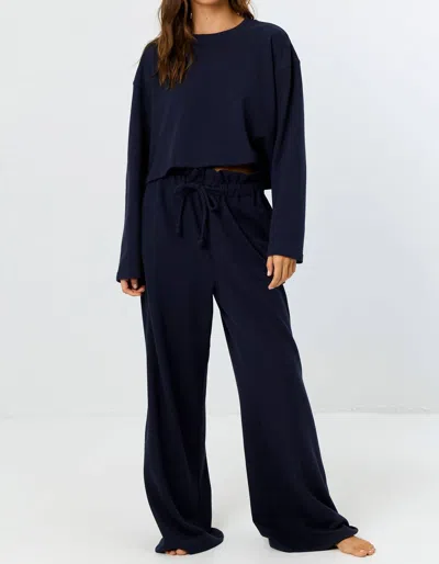 La Porte Crew Neck Sweatshirt In Blue