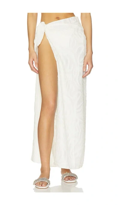 La Porte Flyn Pareo In White