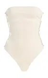 La Porte Moda Operandi In White