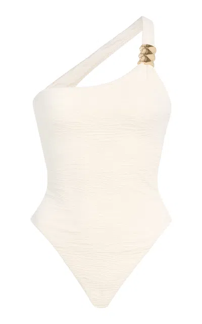 La Porte Moda Operandi In White