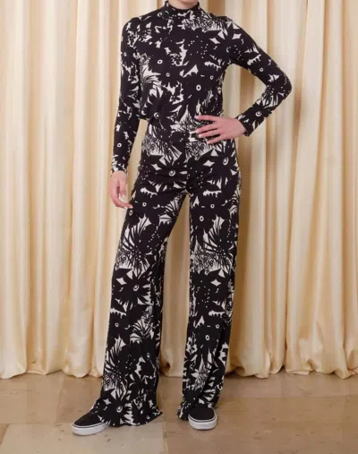 La Prestic Ouiston Guidecca Pants In Hibiscus Noir Ecru In Multi