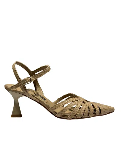 La Rose Beige Pointed Toe Pumps