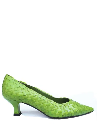 La Rose Carol Wooden Pumps In Pistacchio